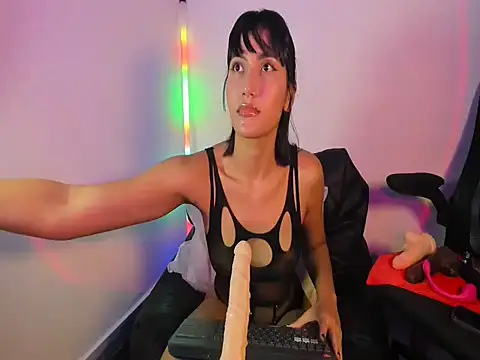 Amberdecolombia online show from 02/06/26, 05:34