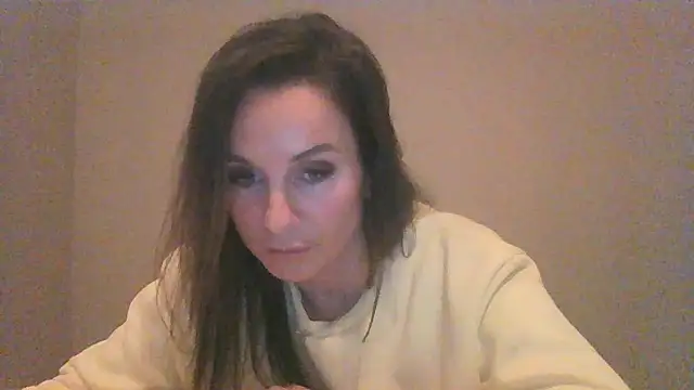 Snapshot of Justnani001 chatting on 03/27/26, 10:42 Justnani001 online show from 03/27/26, 10:42