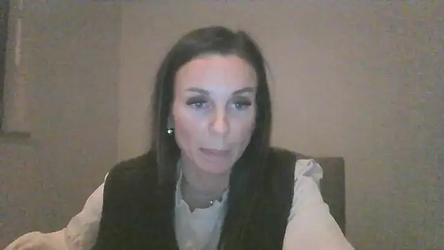 Snapshot of Justnani001 chatting on 04/04/26, 09:01 Justnani001 online show from 04/04/26, 09:01