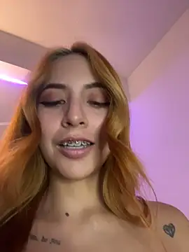 Snapshot of Little_ginger chatting on 11/06/25, 05:19 Little ginger online show from 11/06/25, 05:19