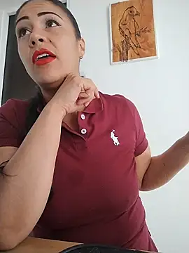 Snapshot of KittyHoleshot87 chatting on 02/23/26, 05:43 KittyHoleshot87 online show from 02/23/26, 05:43