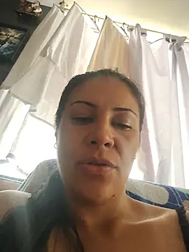 Snapshot of KittyHoleshot87 chatting on 03/27/26, 02:50 KittyHoleshot87 online show from 03/27/26, 02:50