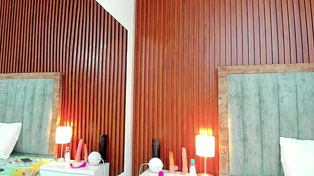 keisha collins online show from 10/17/25, 11:35