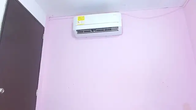 kiity horny  online show from 10/08/25, 12:36