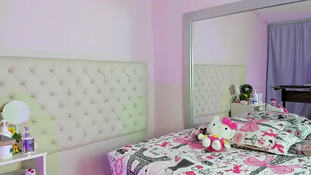 kiity horny  online show from 02/09/26, 01:48