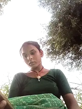 Idhika Jha online show from 10/18/25, 12:28