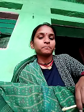 Idhika Jha online show from 11/23/25, 02:22