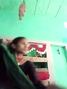 Idhika Jha online show from 11/24/25, 06:57