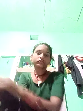 Idhika Jha online show from 11/24/25, 11:59