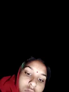 Idhika Jha online show from 11/26/25, 12:22