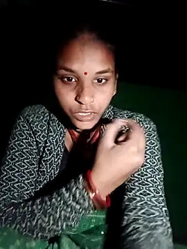 Idhika Jha online show from 11/26/25, 01:12