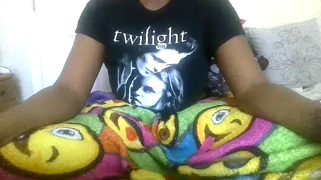 Snapshot of prettymaa chatting on 12/22/25, 05:32 prettymaa online show from 12/22/25, 05:32