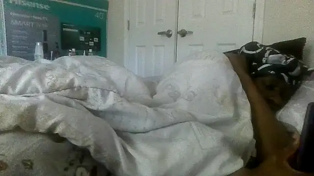 Snapshot of prettymaa chatting on 04/21/26, 07:28 prettymaa online show from 04/21/26, 07:28