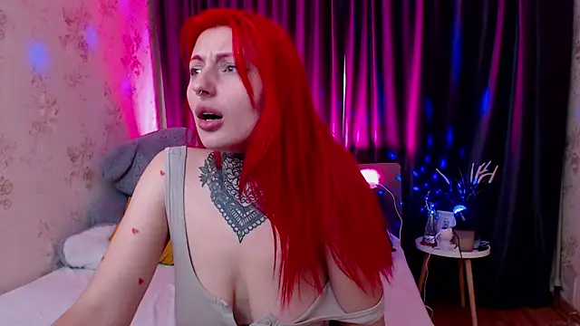 Nina Blum  online show from 11/27/25, 07:32