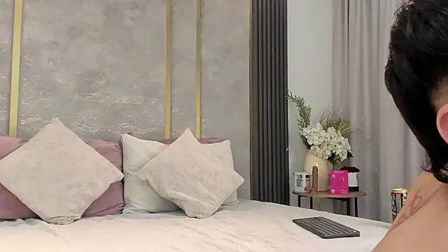 NikoStone  online show from 03/07/26, 06:21