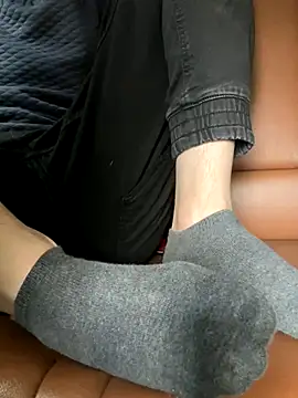 Snapshot of bmwe71 chatting on 10/01/25, 02:12 bmwe71 online show from 10/01/25, 02:12