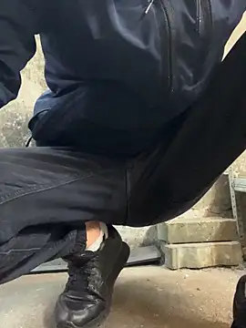 bmwe71 online show from 11/18/25, 11:58