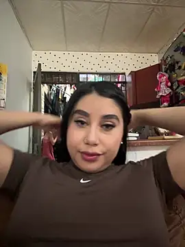 Sophie Dreamss online show from 12/15/25, 08:57