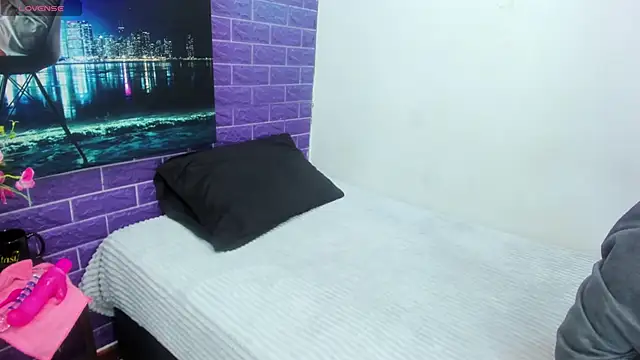 Cora 222 online show from 09/20/25, 11:11