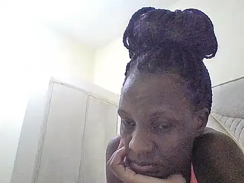 Lusty Aliyah online show from 10/04/25, 02:37