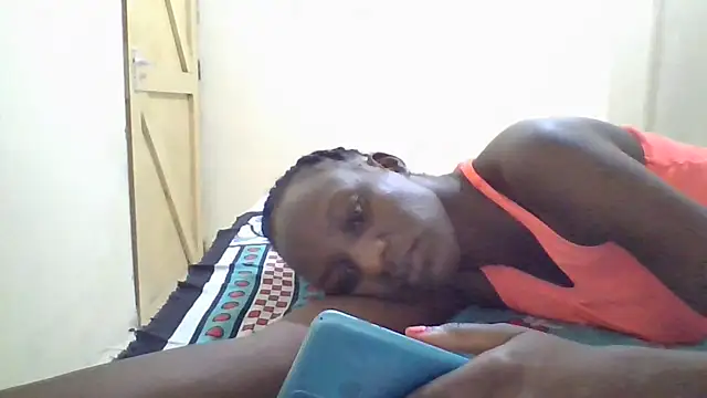 Lusty Aliyah online show from 10/08/25, 12:30