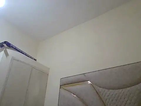 Lusty Aliyah online show from 10/16/25, 06:47