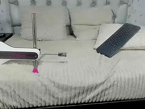 michelle perla online show from 09/16/25, 07:15