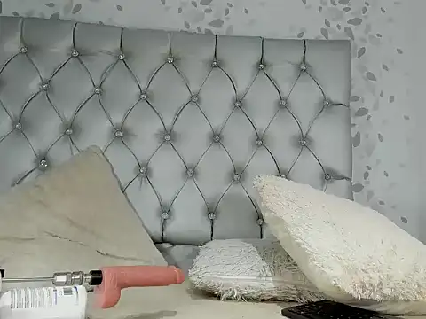 michelle perla online show from 09/18/25, 07:27