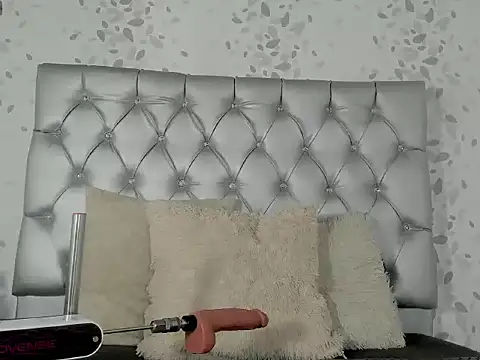 michelle perla online show from 09/23/25, 07:28