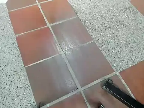 michelle perla online show from 10/10/25, 07:35