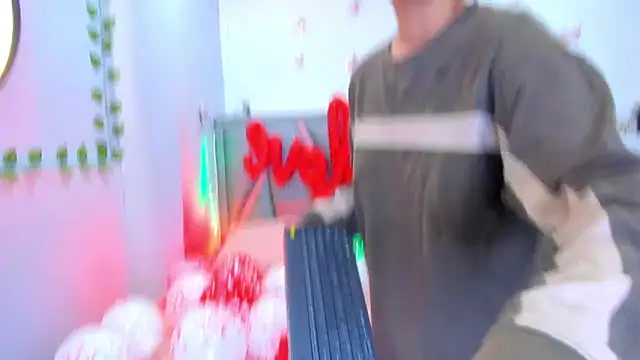 Sofia villareal online show from 02/14/26, 12:02