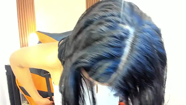 Thais kim online show from 09/09/25, 12:59