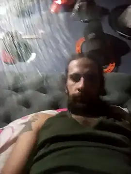 Snapshot of hairy_mannn chatting on 03/06/26, 04:20 hairy mannn online show from 03/06/26, 04:20