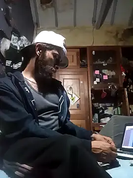 Snapshot of hairy_mannn chatting on 05/02/26, 03:55 hairy mannn online show from 05/02/26, 03:55