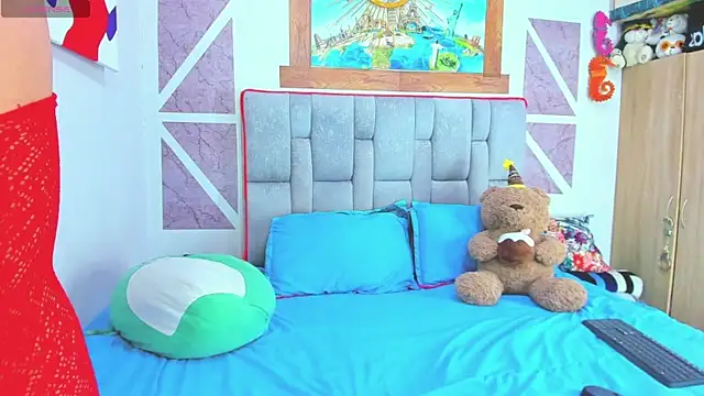 Snapshot of christopher_Hot chatting on 04/08/26, 09:26 christopher Hot online show from 04/08/26, 09:26