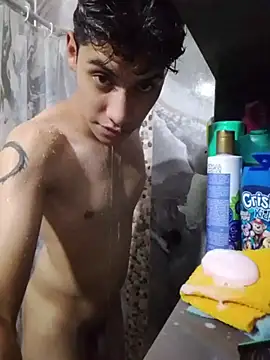 Snapshot of aispuro8505 chatting on 04/15/26, 07:04 aispuro8505 online show from 04/15/26, 07:04