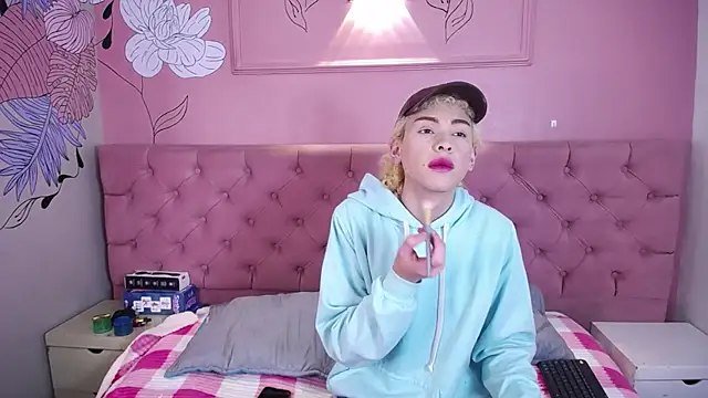 Aaron Fordd online show from 12/16/25, 12:43