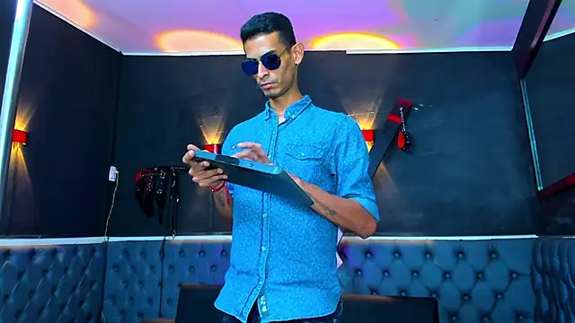 Golldens Dreamss online show from 11/24/25, 11:54