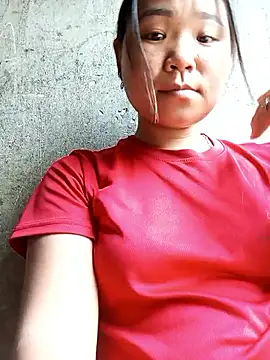 Snapshot of may-squirl chatting on 09/13/25, 05:29 may-squirl online show from 09/13/25, 05:29