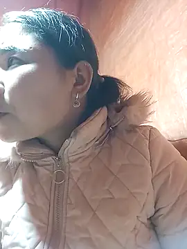 Snapshot of may-squirl chatting on 11/19/25, 01:49 may-squirl online show from 11/19/25, 01:49