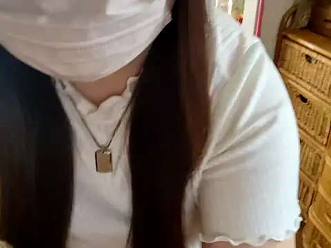 AYA dayo online show from 11/04/25, 01:48