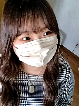 Snapshot of AYA_dayo chatting on 04/08/26, 12:54 AYA dayo online show from 04/08/26, 12:54