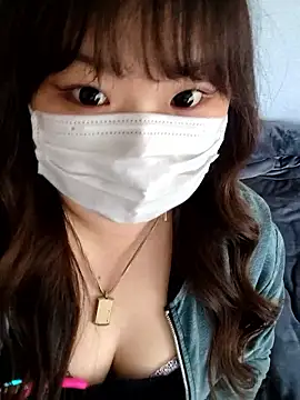 Snapshot of AYA_dayo chatting on 04/17/26, 12:24 AYA dayo online show from 04/17/26, 12:24