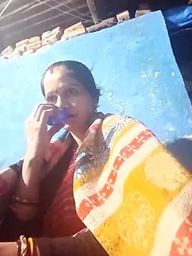 Jooli xx online show from 10/13/25, 01:33