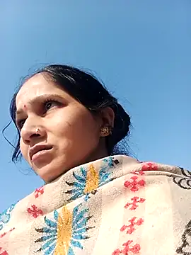 Jooli xx online show from 11/09/25, 03:38