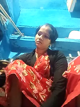 Jooli xx online show from 04/04/26, 01:04