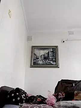 Snapshot of LiluLiluLilu chatting on 09/19/25, 06:15 LiluLiluLilu online show from 09/19/25, 06:15