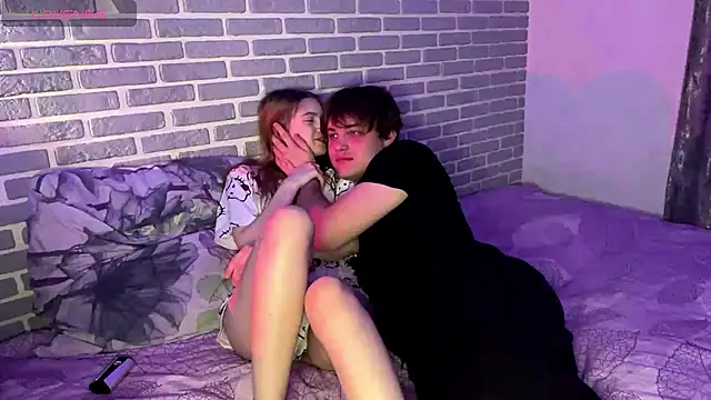 Snapshot of fetchingcouplee chatting on 09/14/25, 03:22 fetchingcouplee online show from 09/14/25, 03:22