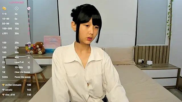 Snapshot of gabby_little chatting on 05/22/26, 01:39 gabby little online show from 05/22/26, 01:39