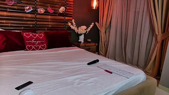 SandraSilver online show from 10/03/25, 06:49